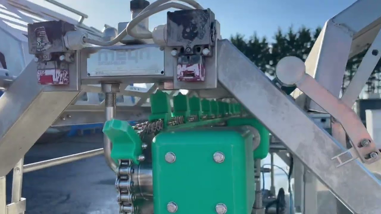 MEYN Topic Giblet harvester USE Poultry Tech