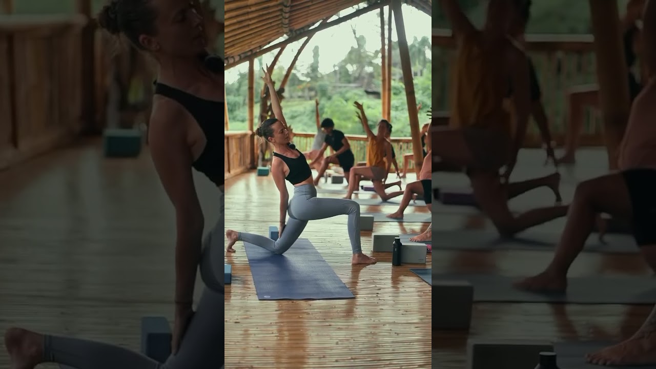 A Vinyasa flow class at the Bali yoga ashram