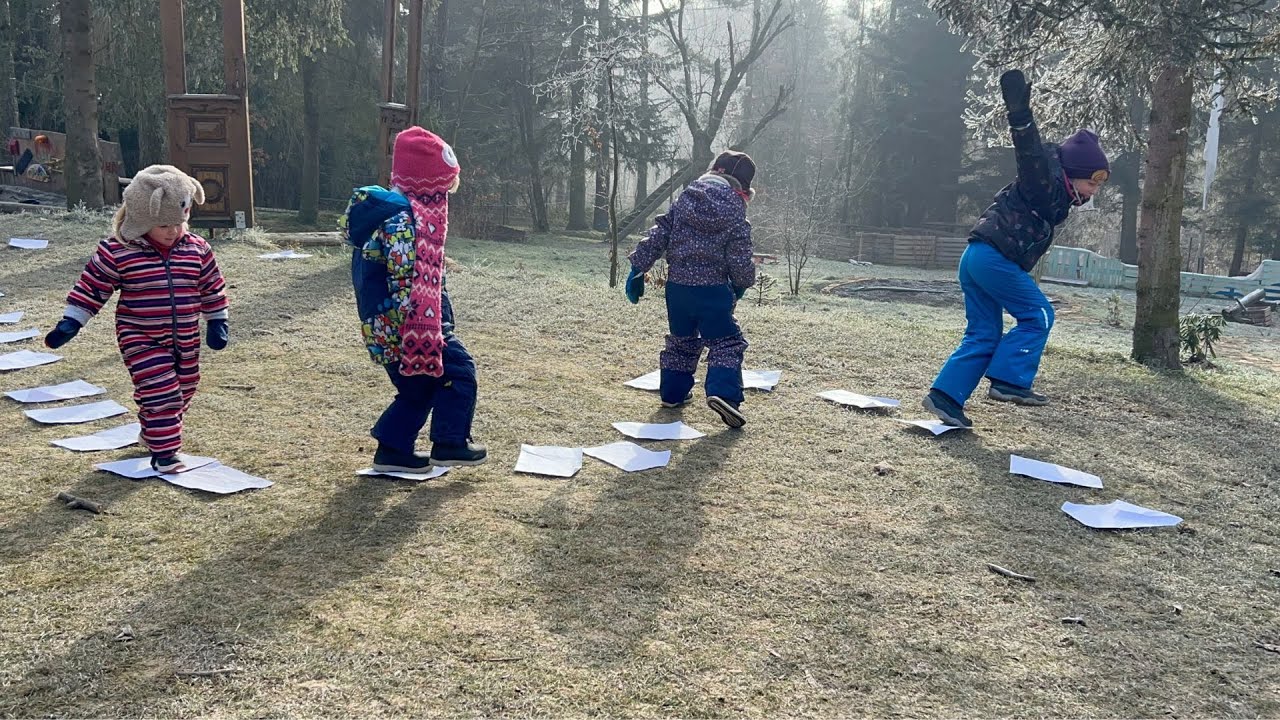 🐧Pingwinki na spacerze | Zabawa ruchowa | Rytmiczna zabawa i Taniec  🐧