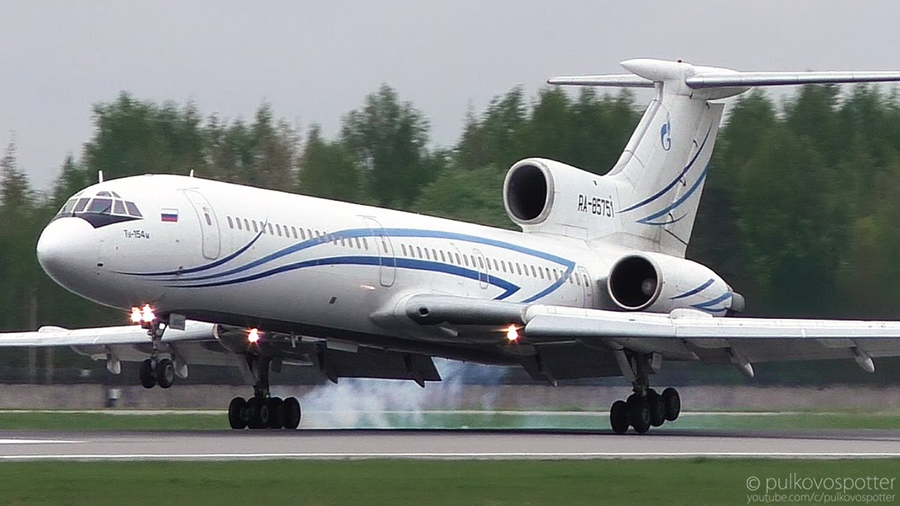 ТУ-154М Газпромавиа | RA-85751 | Посадка крупным планом в аэропорту Санкт-Петербурга
