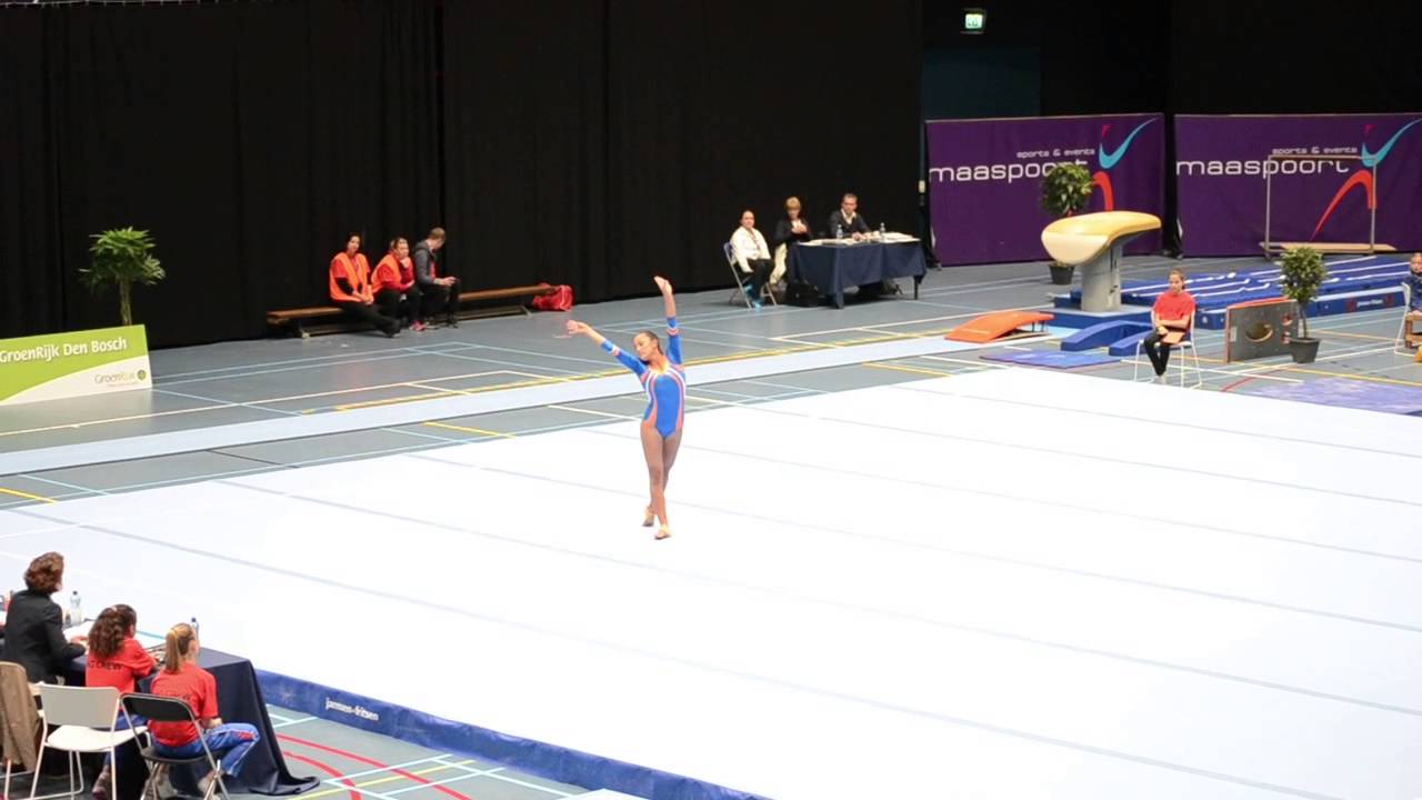 Denise Tan Vloer IAG 2015