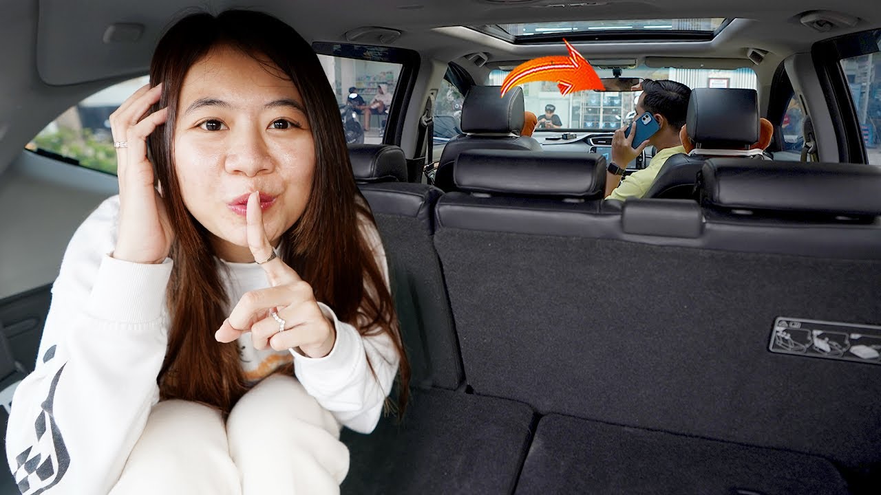 PRANK TINGGALIN ZAINAL SENDIRIAN DI MOBIL!! DIA PANIK NYARIIN!!