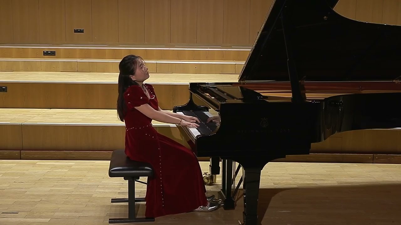 Brahms :Rhapsody in B Minor.Op.79,No.1