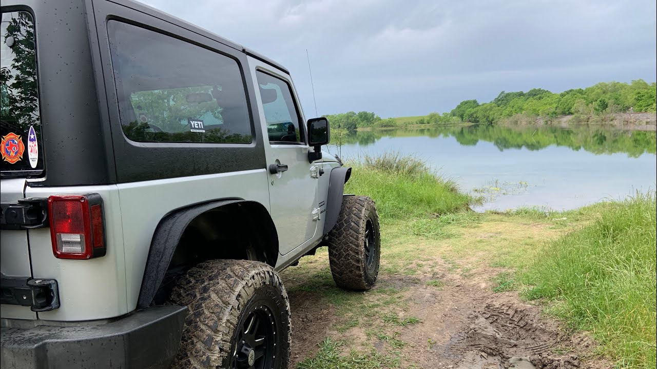 Metalcloack tie rode and drag bar install. Jeep build part #1