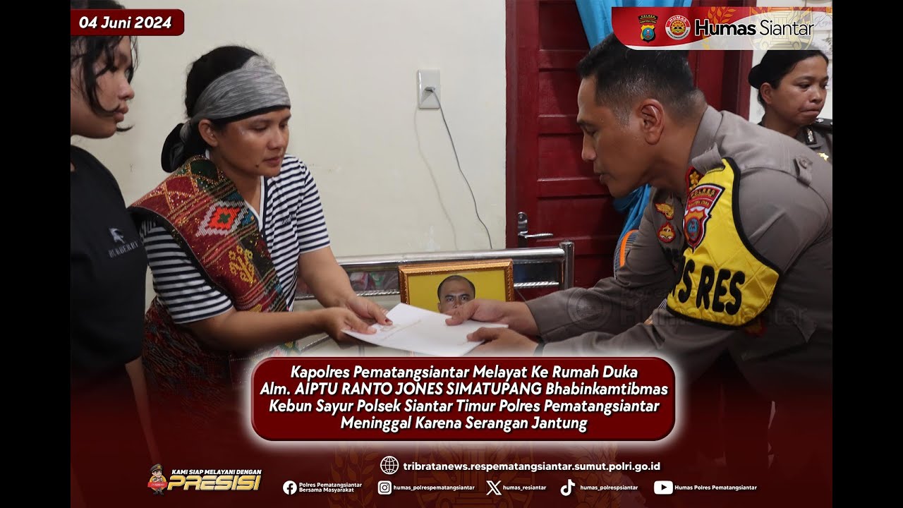Kapolres Pematang Siantar Melayat Ke Rumah Duka Personilnya Sampaikan Turut Berbela Sungkawa