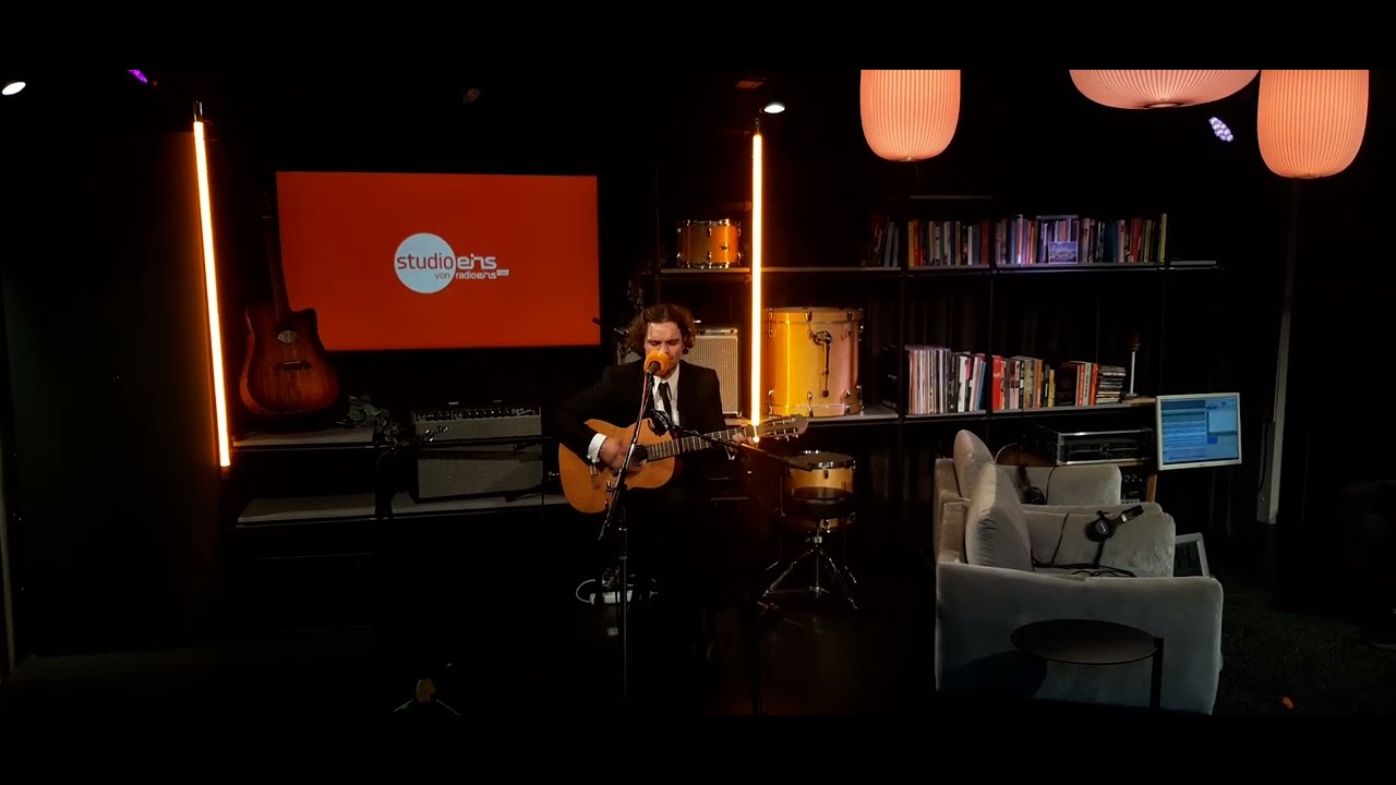 Tristan Brusch - Baggersee - live im Studio von radioeins im BikiniHaus am Zoo Berlin am 3.6.2024