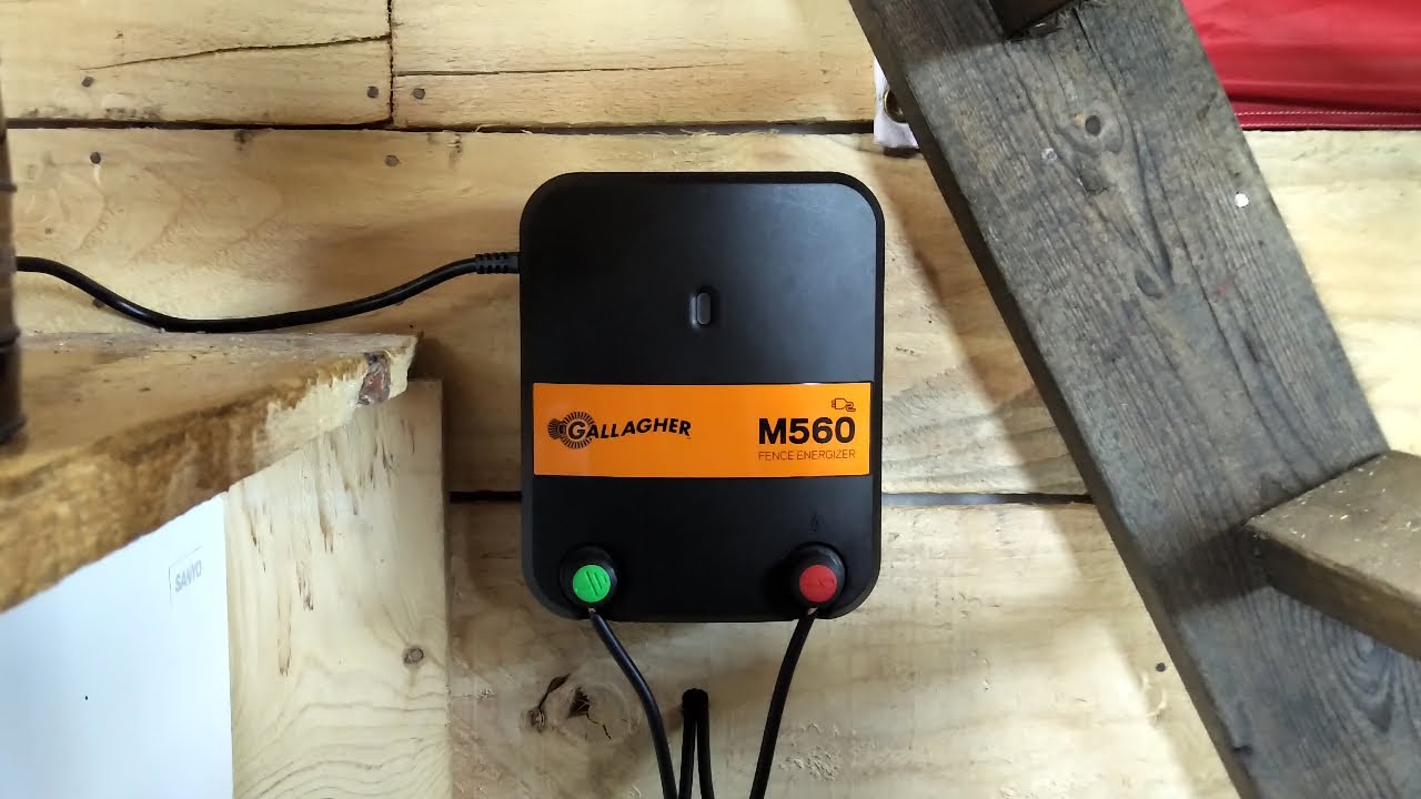 Electric Fencing Off My Offgrid Homestead Pt. 2 - Finishing the Fence