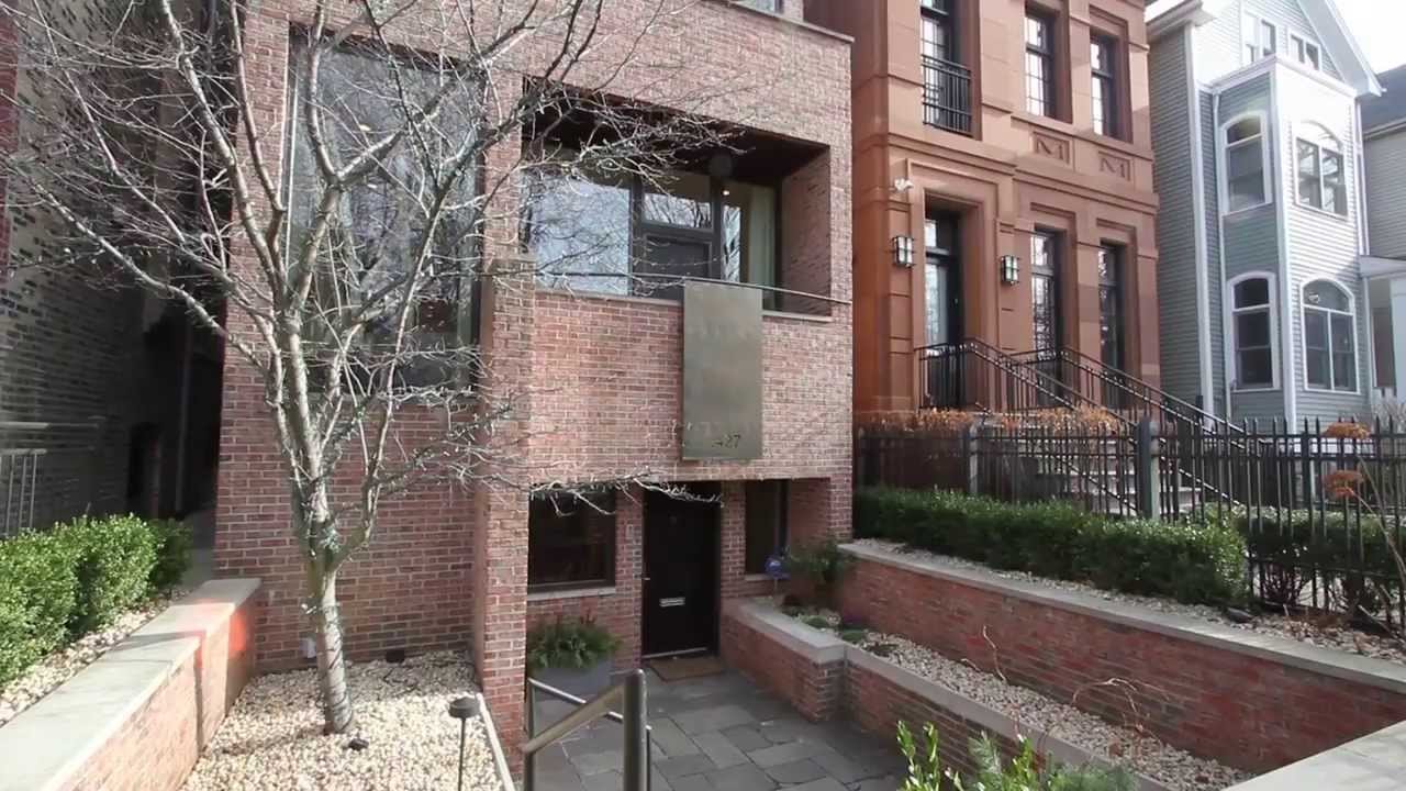 Deal Estate: A Contemporary Lincoln Park Home From a Master of Chicago Architecture