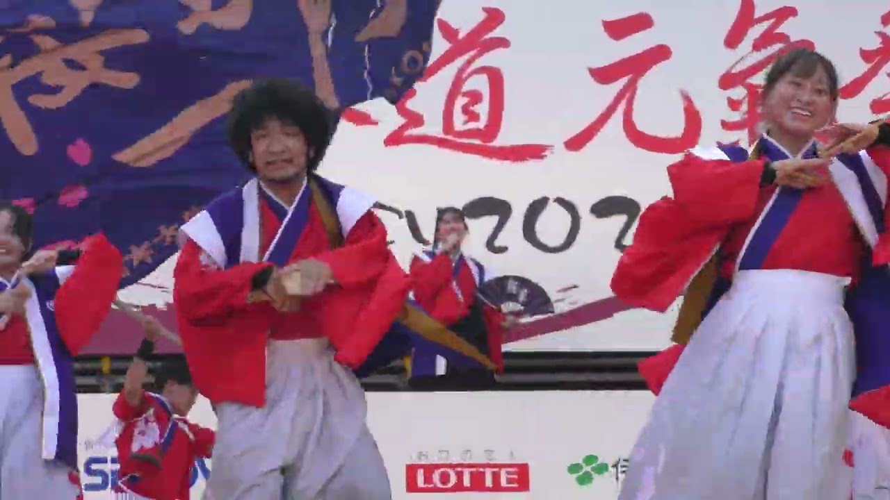 桜家一門YOSAKORI隊 / 原宿表参道元氣祭 スーパーよさこい / 原宿口ステージ / 2025-08-23