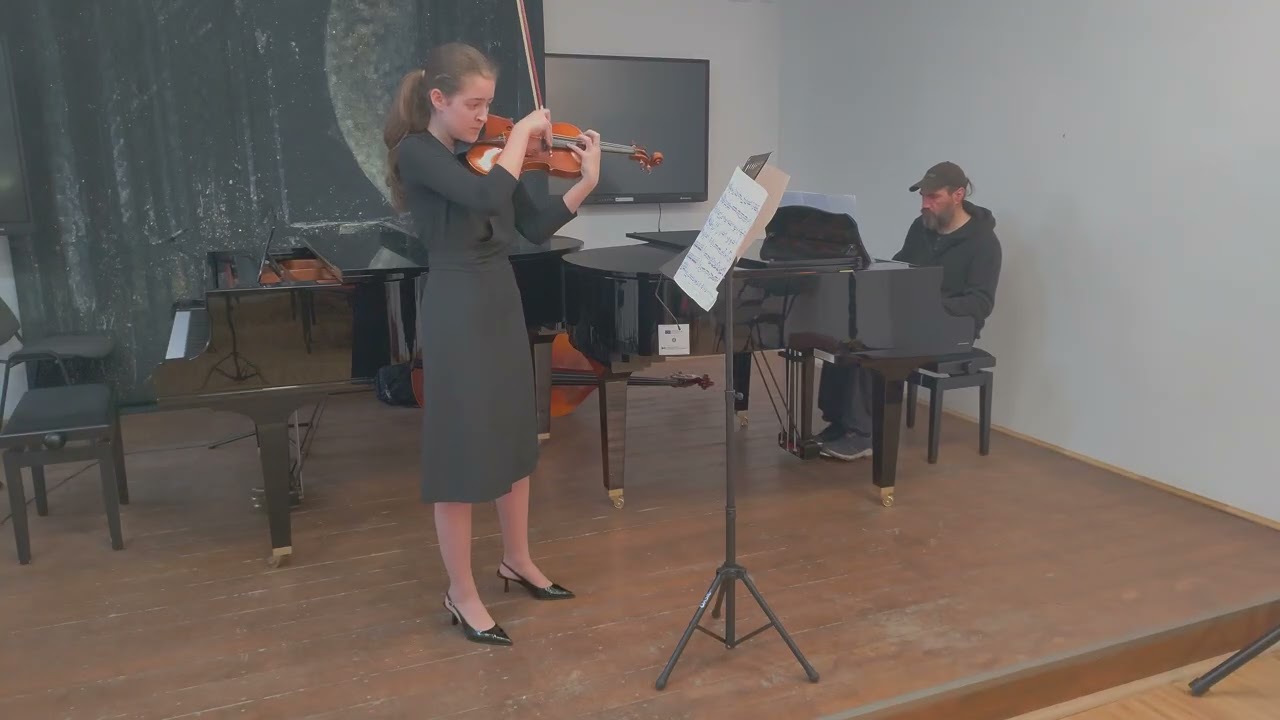 Catinean Madalina (14 ani) H. Wieniawski - Poloneza in Re