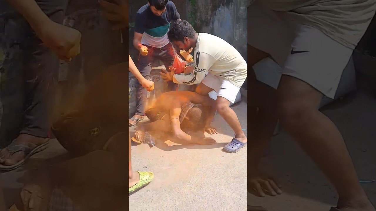 holir den 😂🤣🤣#viral #funny #subscribe #comedy #youtubeshorts #ফানি #video