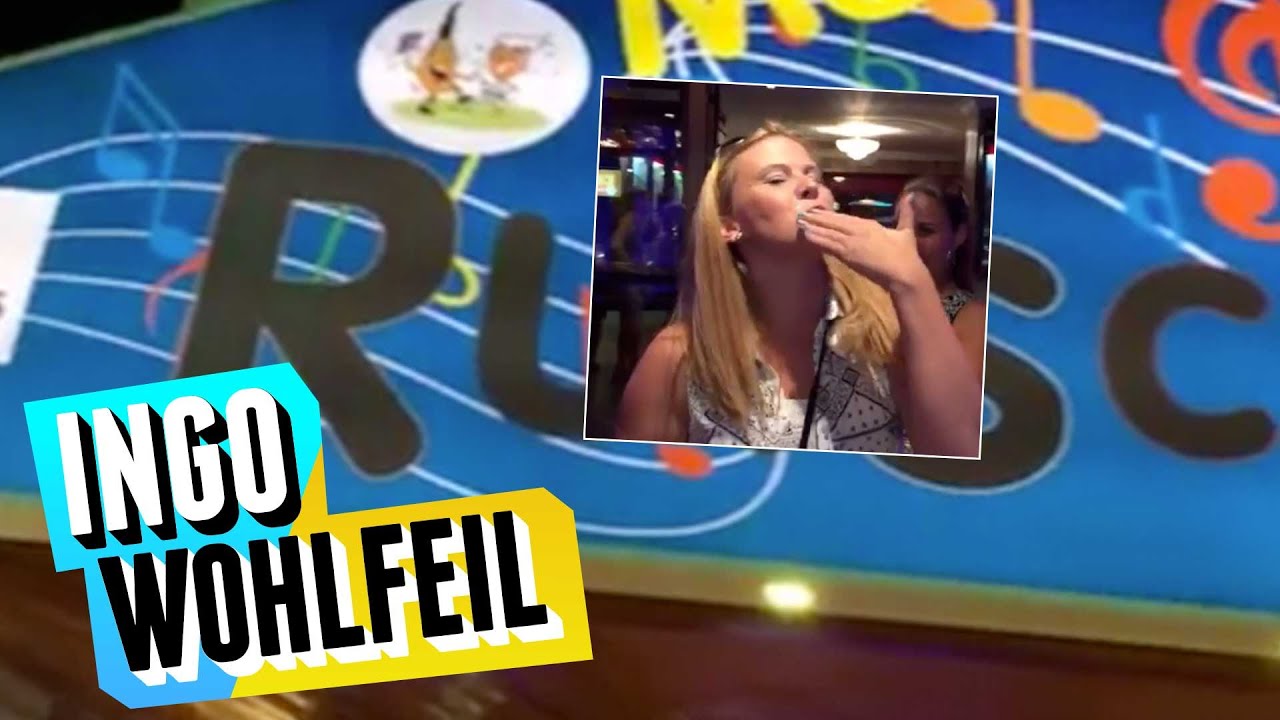 Rutschbahn auf Mallorca - Ikke Hüftgold und Lorenz Büffel zu Besuch