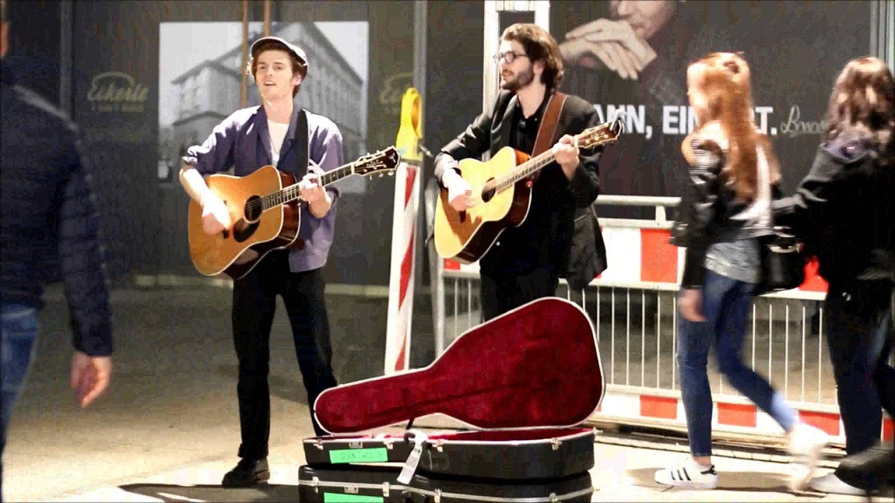 Hudson Taylor: Busking in Stuttgart | house in the sand