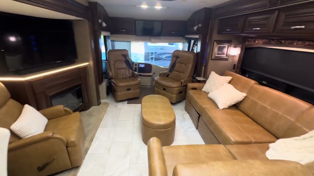 Tour this 2016 Entegra Anthem 42DEQ | Goss RV