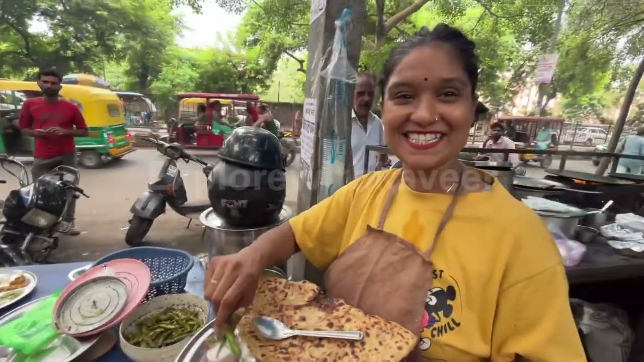 Delhi का सबसे Viral पराठा 😍❤️ || delhi street food|| Bahubali paratha|| more........... #viral #food