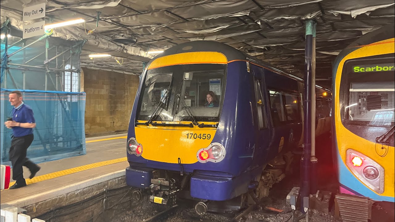 Northern 170 Trains - Scarborough to Bridlington Rail Ride