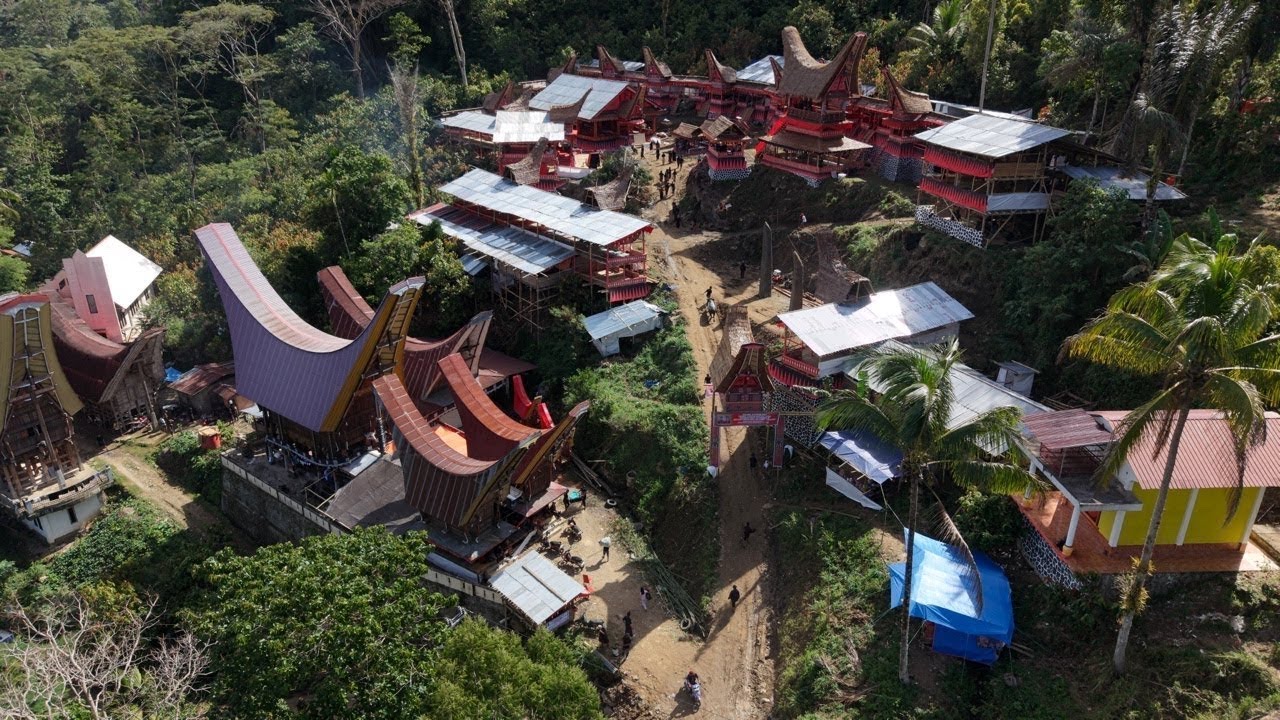Pemakaman Alm.Zakaria Saung & Almh. Elisabeth Imban (Nenek Irta) di Tendan Pemanukan,Lembang Patekke