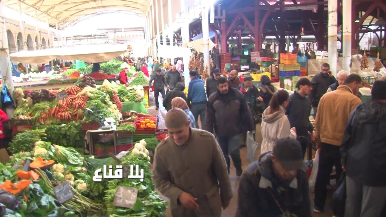 الشعب مقسم بين لي يشري السردينة واللي ياكل الكلامار..البندار والقواد يتعشى وفقير الحال يبات جيعان !!