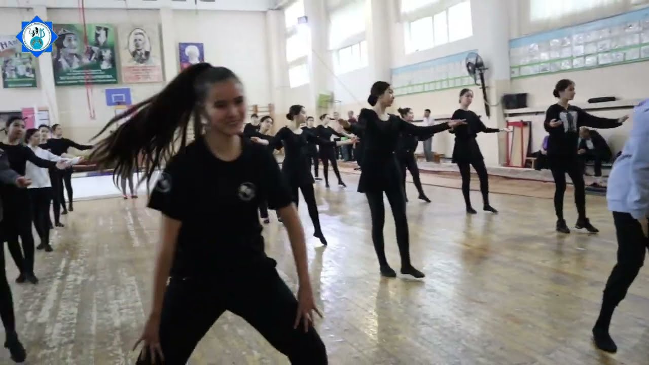 В РЭЦК им. Карима Зарипова  подготовка праздничному концерту ко дню Работников Культуры и искусства