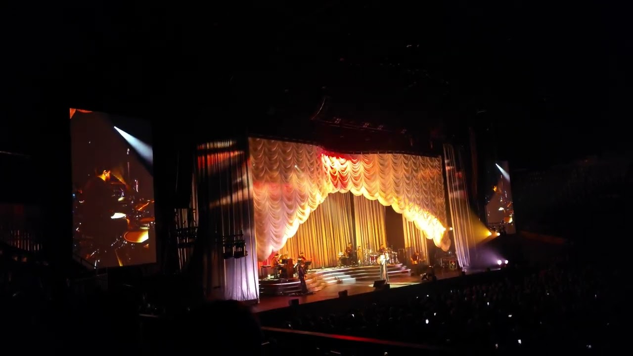 Lara Fabian - J' y crois encore - Bruxelles le 13 mars 2026 .