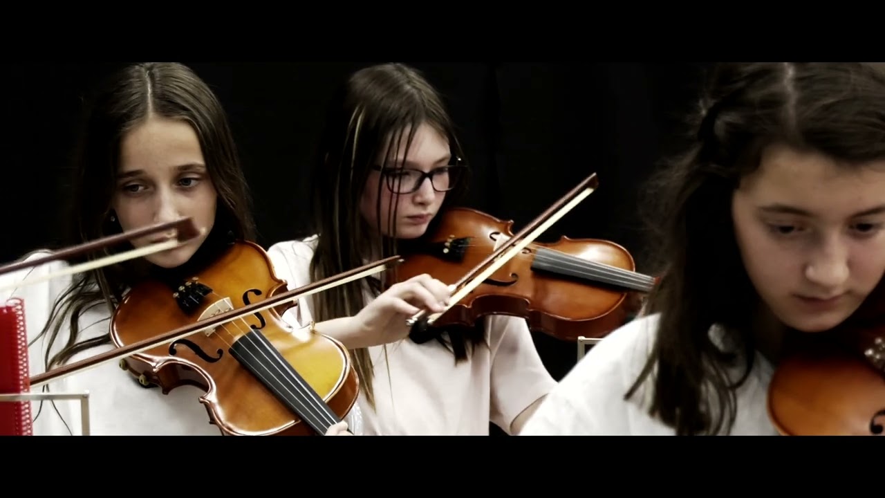 Videoclip We all stand together