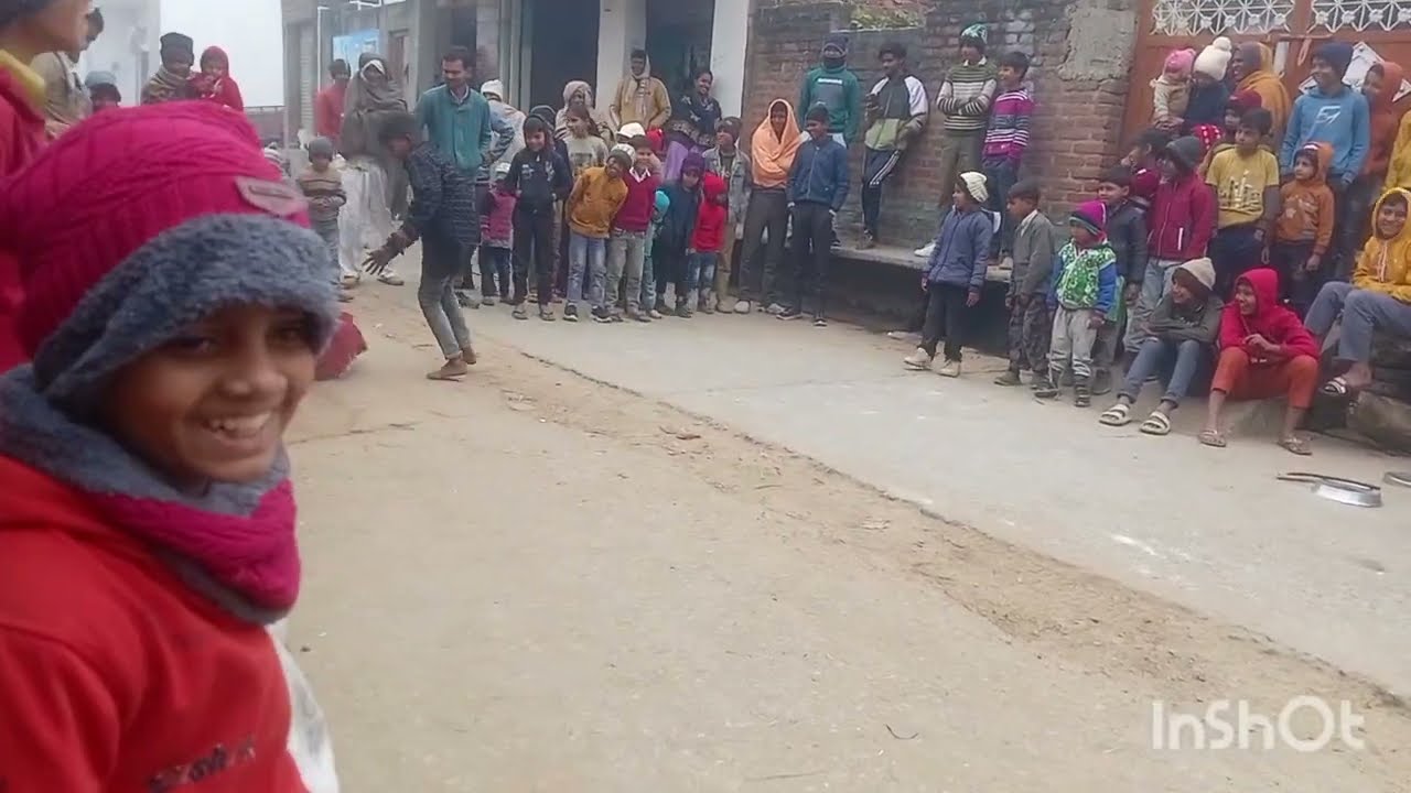 4.5m view  . 1 huog ago...... My first vlog🥰🥰खेल देखने बाला आया फिर किया हुआ 😱😱
