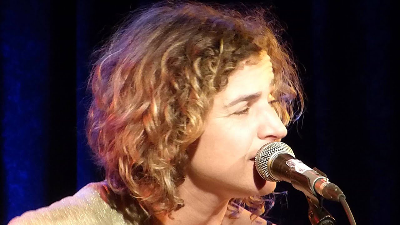 עלמה זוהר - שיר אהבה אינדיאני - Alma Zohar - HD - צילום: אבי ורון