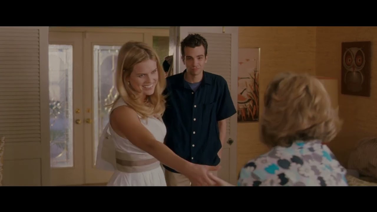 She's Out Of My League - Molly meets Kirk's parents ;)