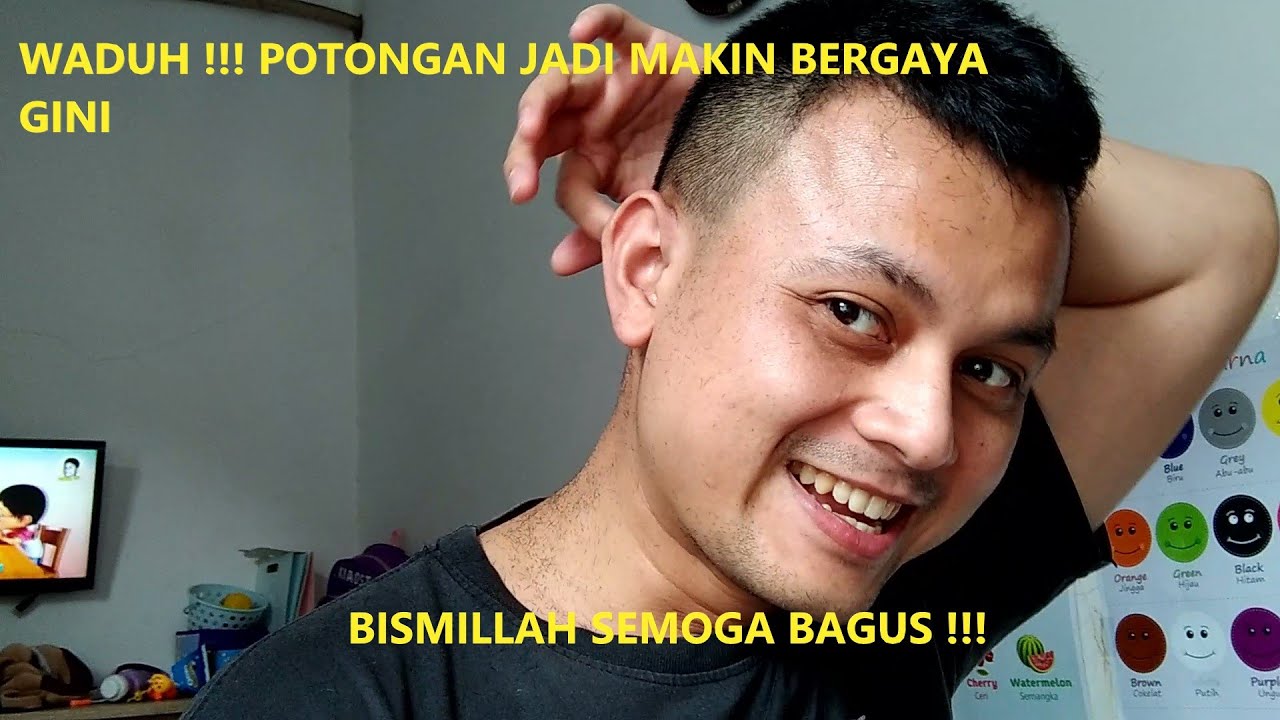 Cukur Rambut Makin Bergaya yuk ❗❗❗  Gundul enggak nih ❓