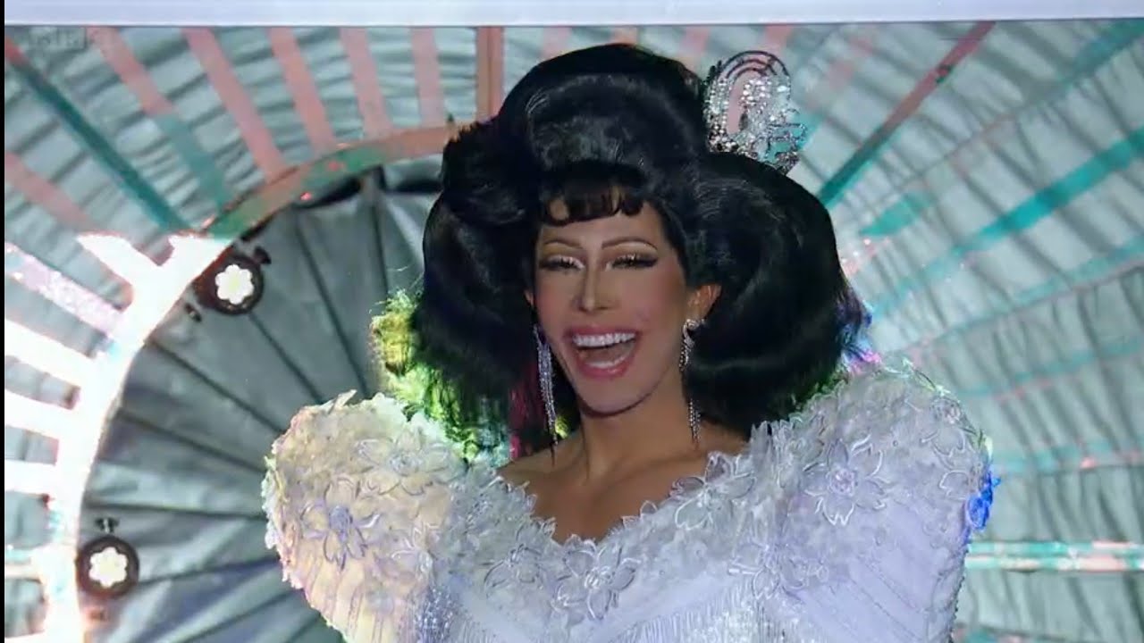 Pangina Heals' Entrance | Rupaul's Drag Race UK VS The World