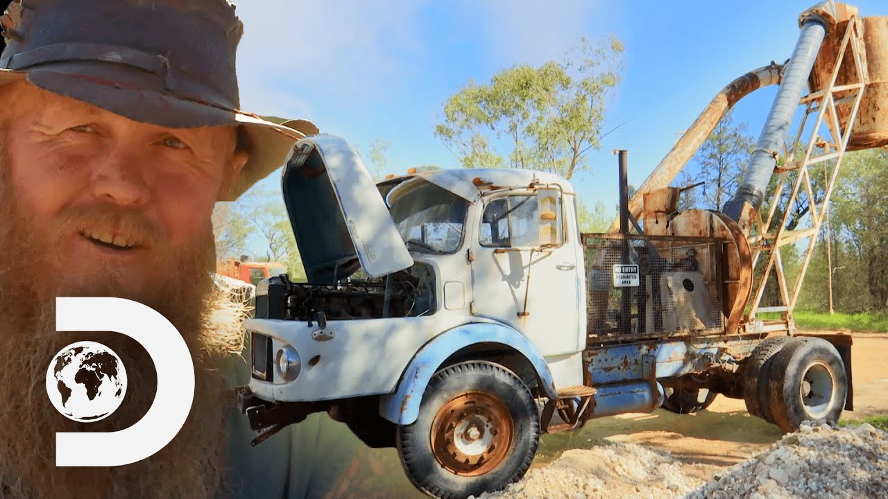 Bushmen Forced To Use 20-Year-Old Equipment As $100,000 Blower Breaks Down | Outback Opal Hunters