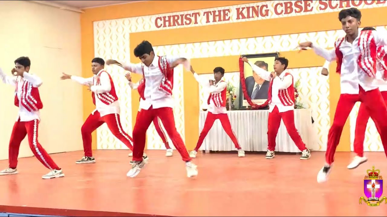 DANCE PERFORMANCE BY HIGHER SECONDARY BOYS