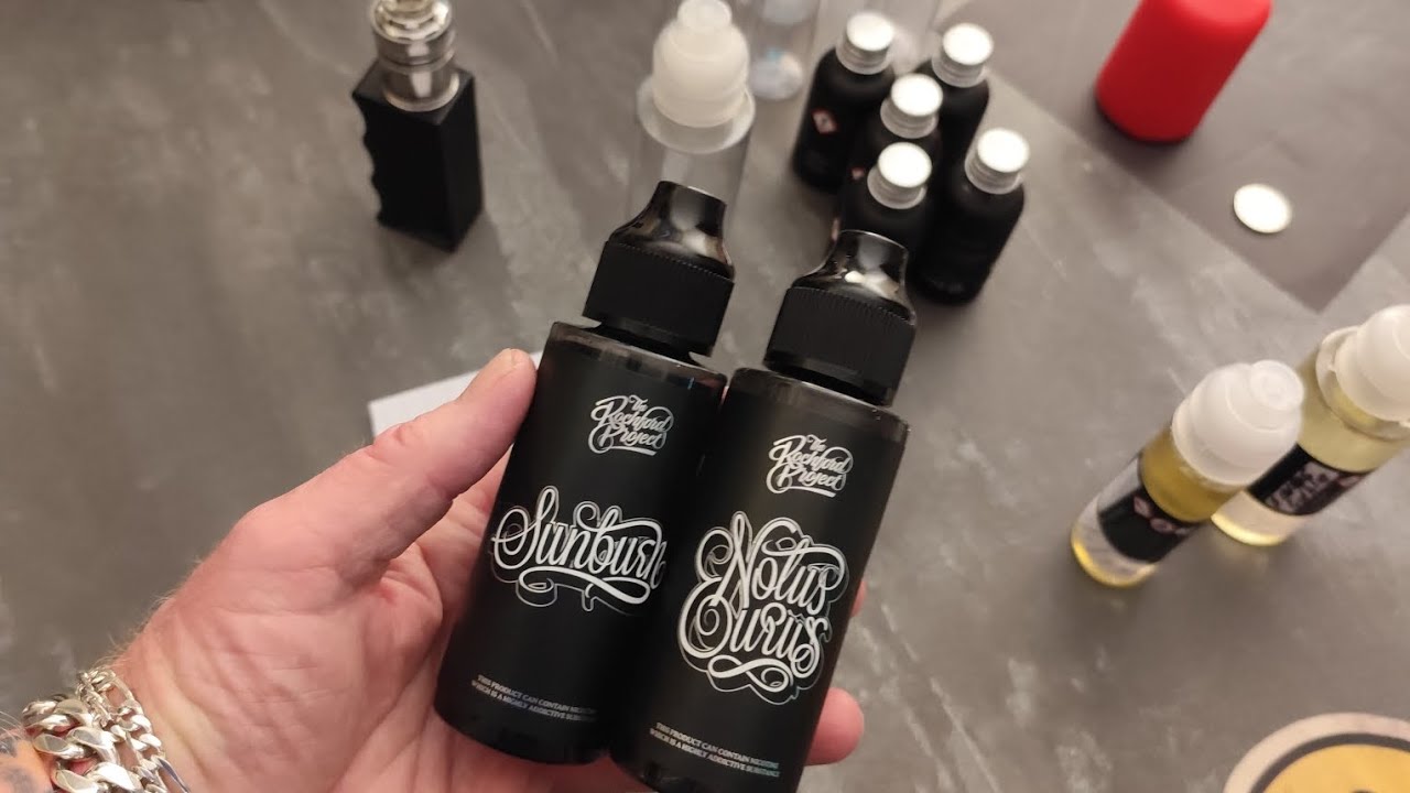 Hi guy's review of The Rochford Project,,,2 newest eliquids SUNBURN & NOTUS EURUS 