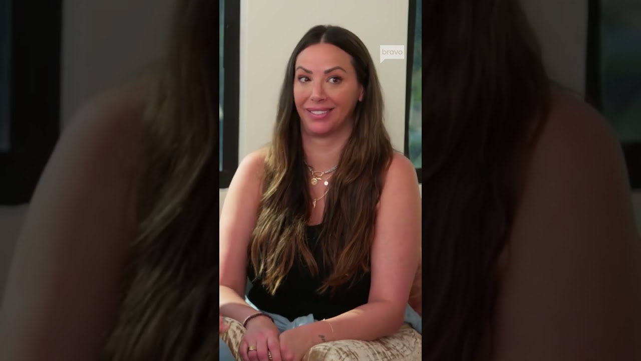 Kristen is stunned by Luke's statement. #TheValley #KristenDoute #LukeBroderick #Shorts