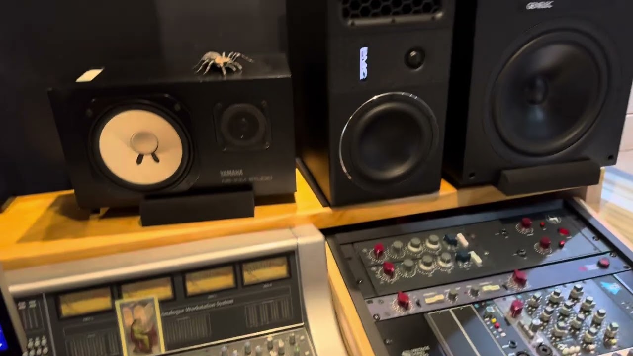 Djazz la studio renovation #remodeling #drumroom #perfectsound #realwood #realstudio #recording