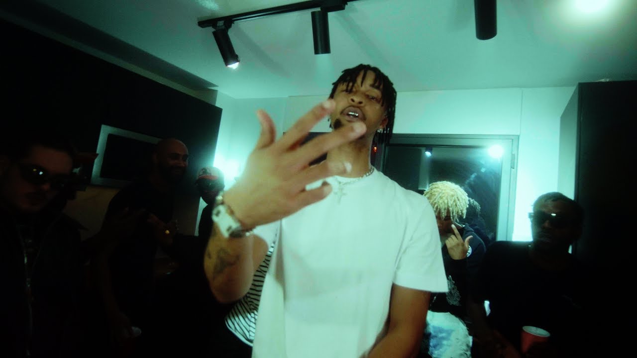 Moji x Sboy - FLOWERS (Clip Officiel)