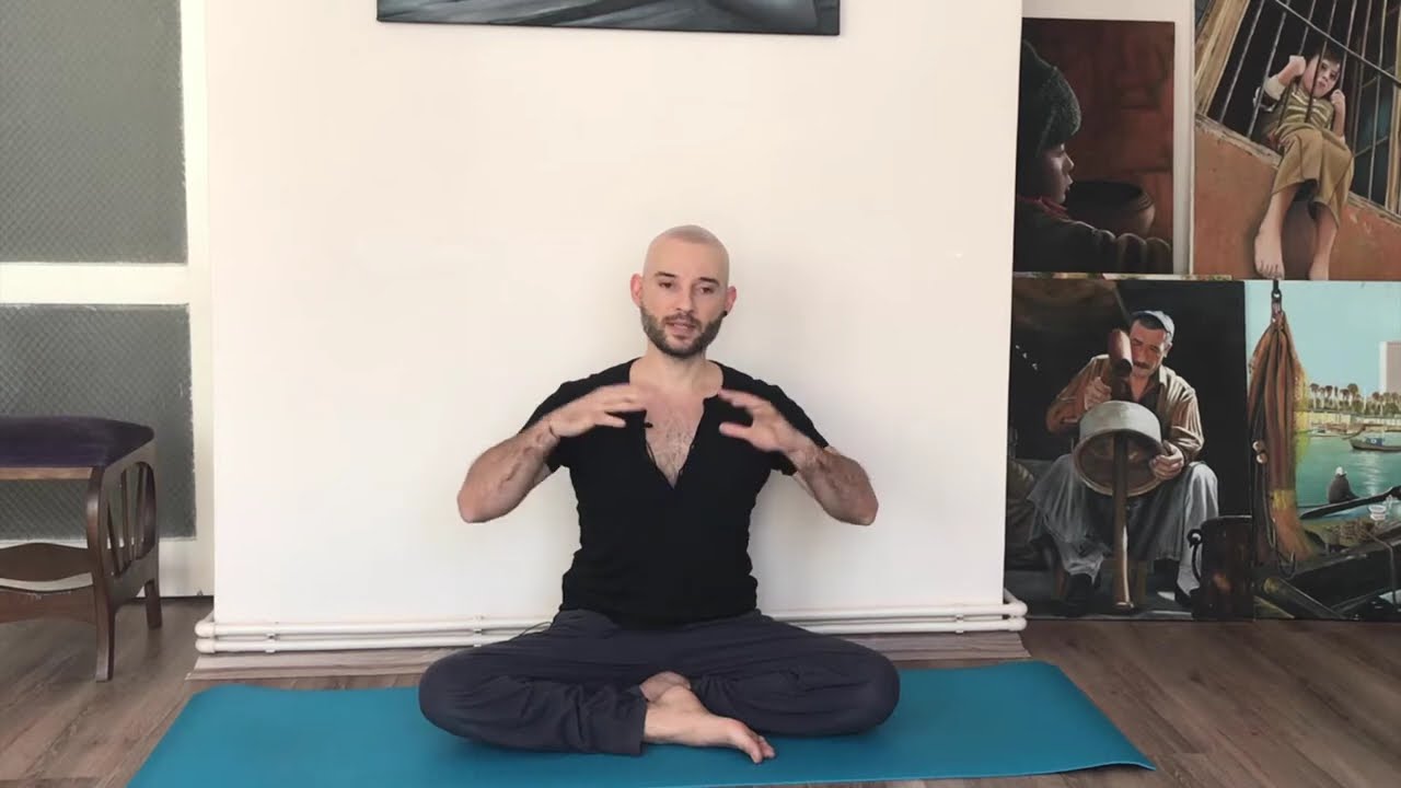 Yoga'da İlerlemek İçin Zor Pozları Yapmak Şart Mı? Faydaları Var Mı?