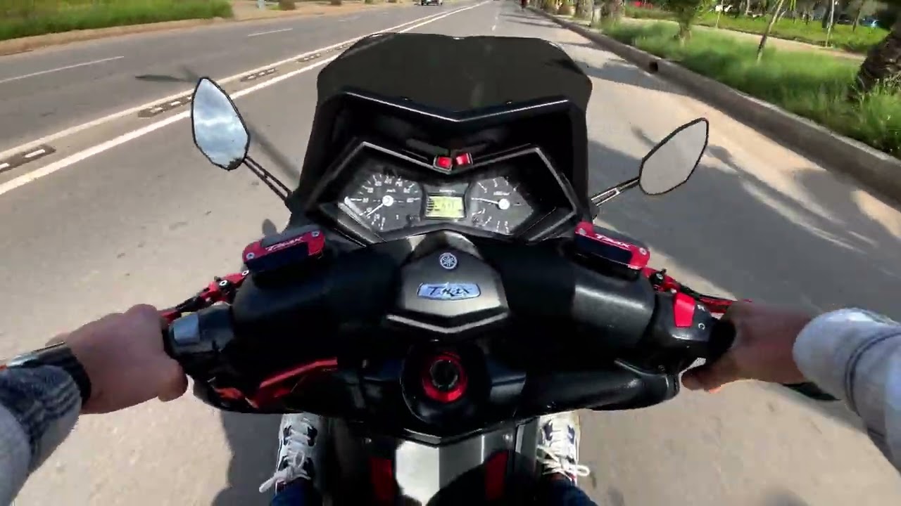 Daily Observations #4 Yamaha Tmax 530