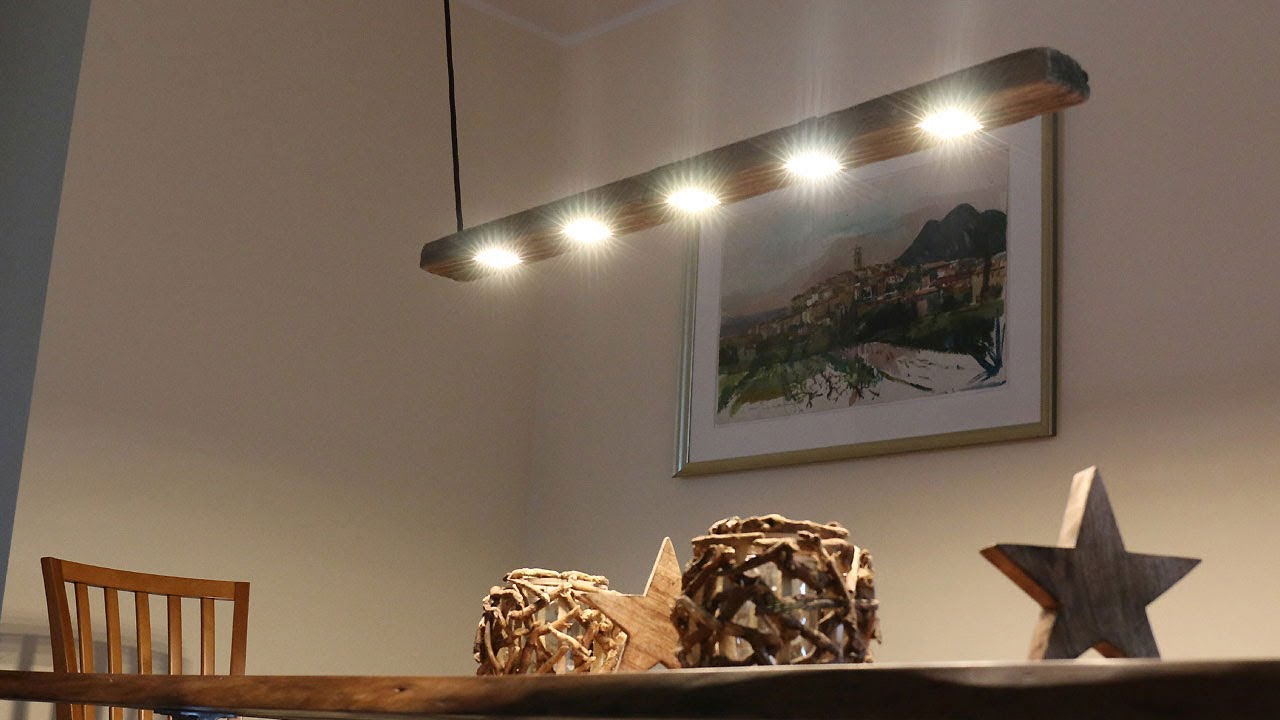 Designer Esstischlampe aus Treibholz mit Akzentbeleuchtung