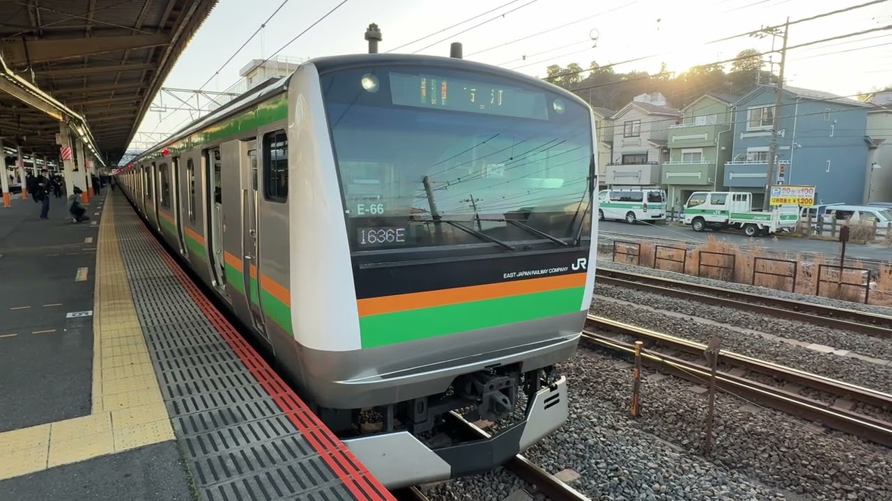 運良く撮影成功か発車メロディ撮っていたらホームで指揮者が出没？