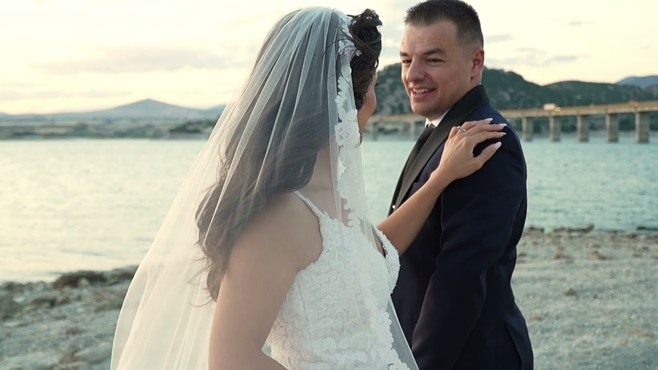 Γιάννης & Ελένη