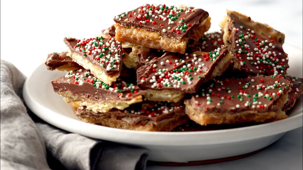 Chocolate Peanut Butter Saltine Toffee