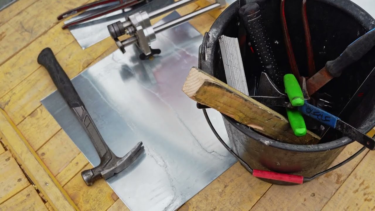 Restauration de la couverture du péristyle - décembre 2025
