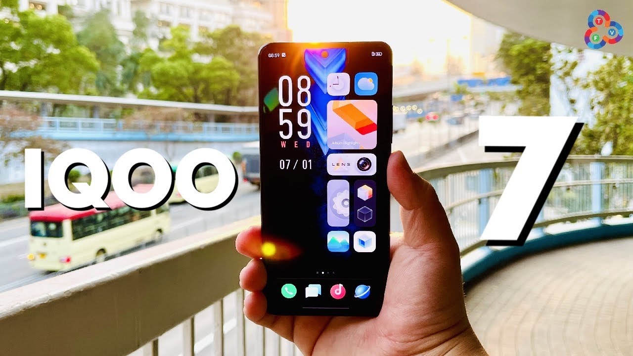 The World&rsquo;s FASTEST Charging Smartphone. IQOO 7 First Look.