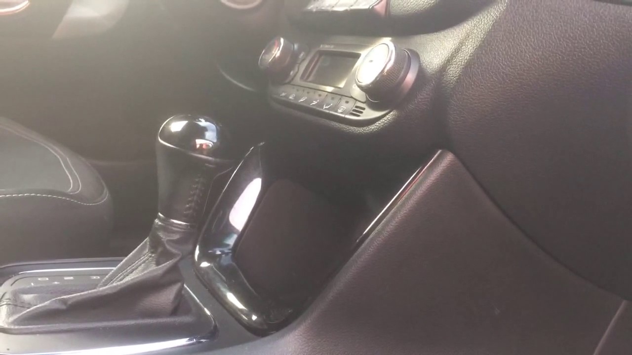 Сверчок в Kia ceed jd / как снять мотор печки