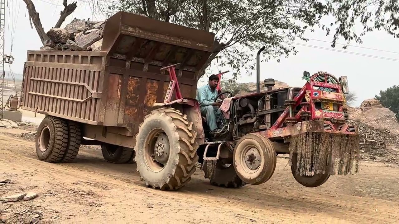 Jaw Stone Crusher Machine - Quarry crushing operations #stonecrush #rockcrusher #asmrvideo #foryou 