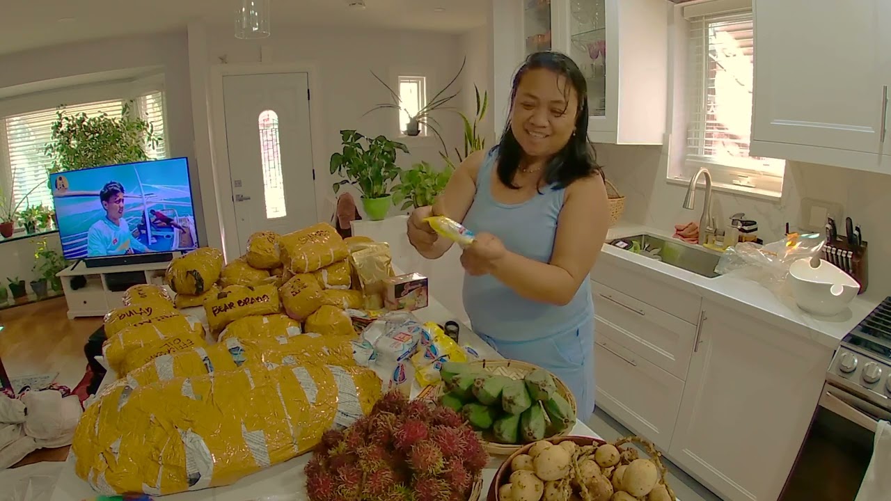 Unboxing sa ating mga dalang pasalubong from Philippines