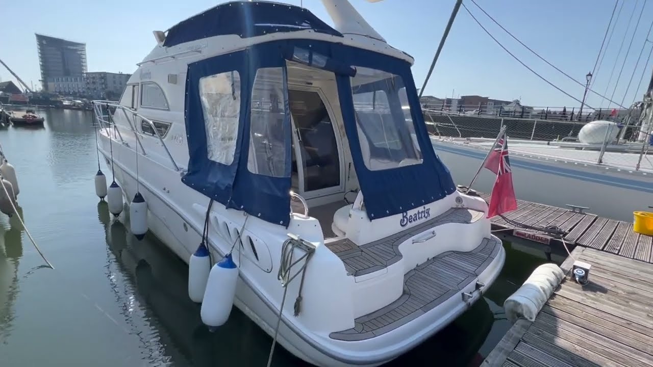 Sealine 330 Statesman for sale by YACHTS.CO