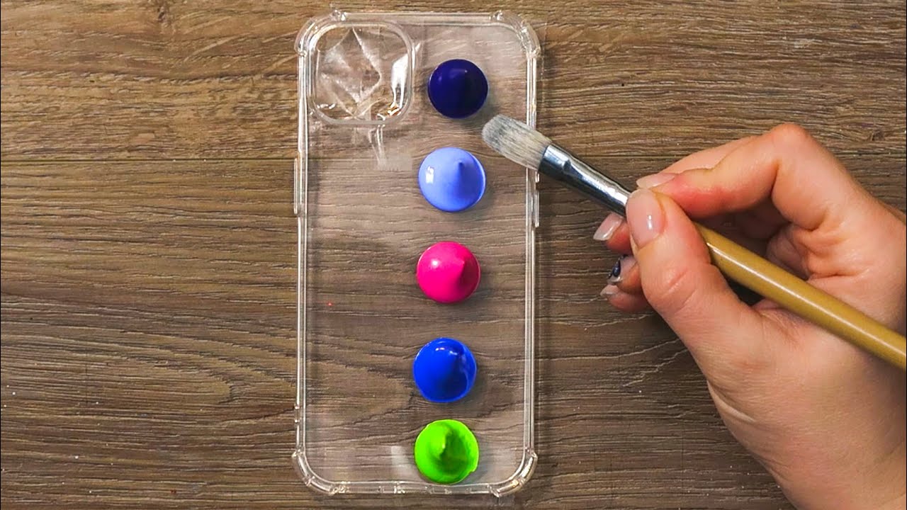 I Tried to CUSTOM PAINT an IPHONE CASE 😱