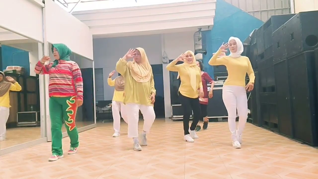 Bukalah Kacamatamu Line  Dance, Demo Kristal Ayu, 10012026